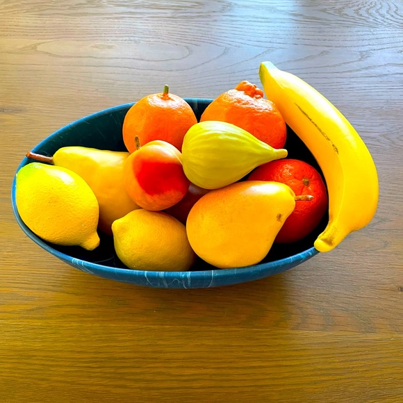 Other - 11 Pieces of Vintage Plastic Fruit. In Good Vintage Condition.